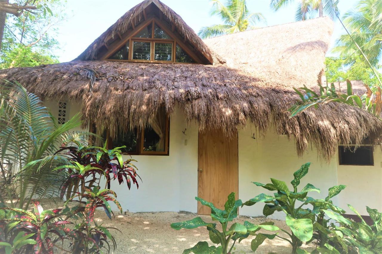 Villa Marmarine Beach Resort & Restaurant Siquijor Exterior photo