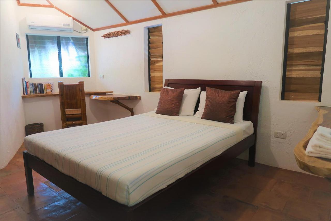 Villa Marmarine Beach Resort & Restaurant Siquijor Exterior photo
