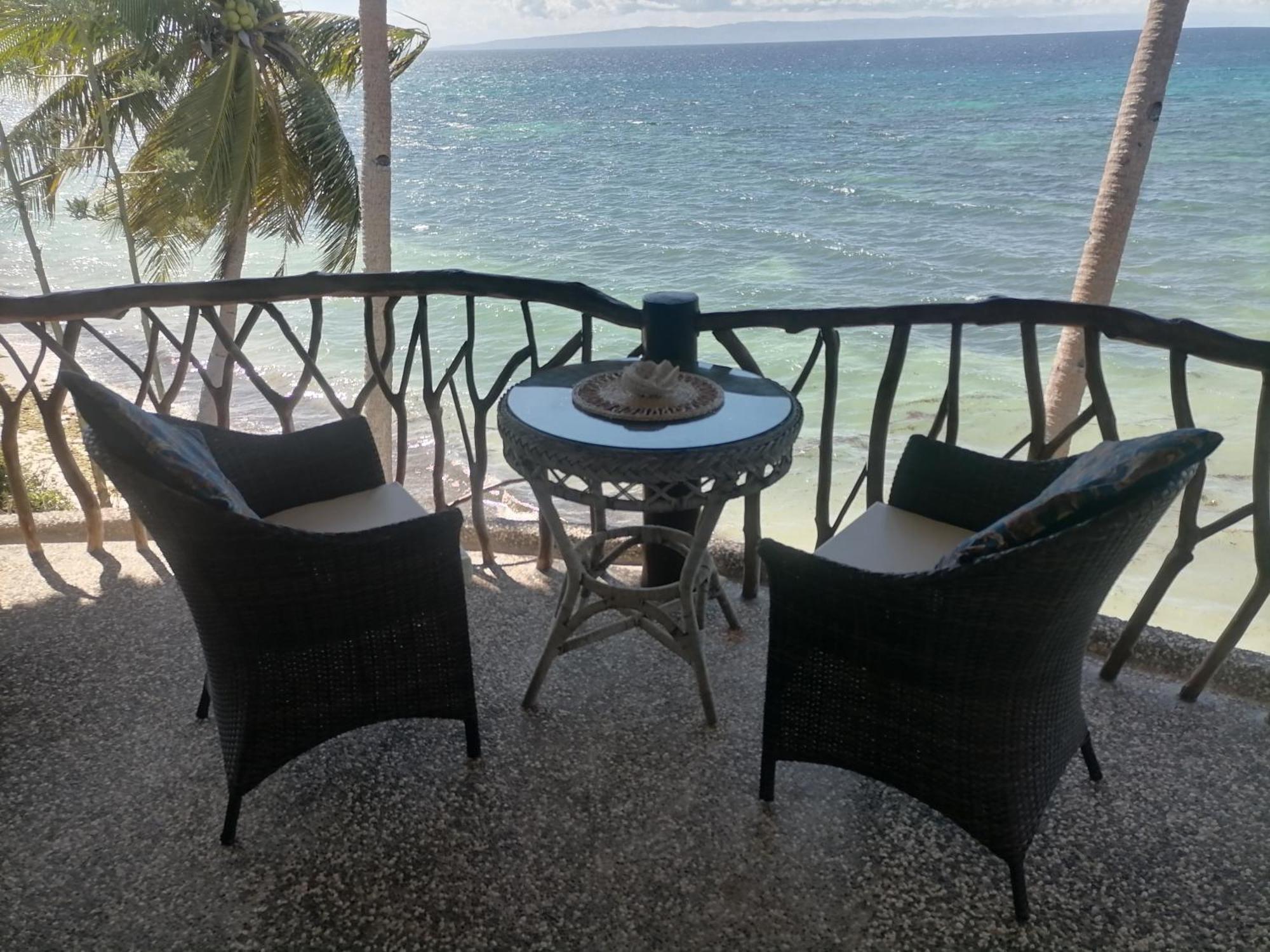 Villa Marmarine Beach Resort & Restaurant Siquijor Exterior photo